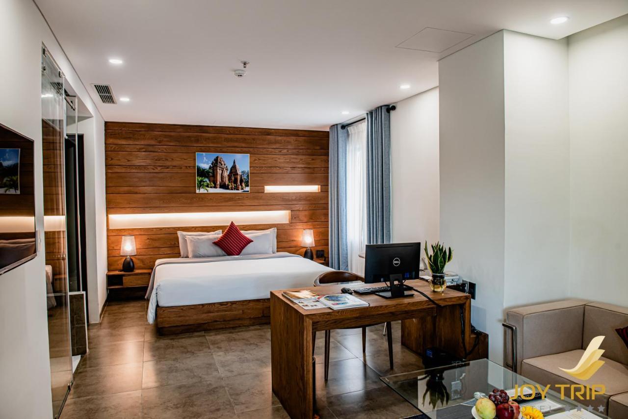Joy Trip Hotel & Spa Нячанг Екстер'єр фото